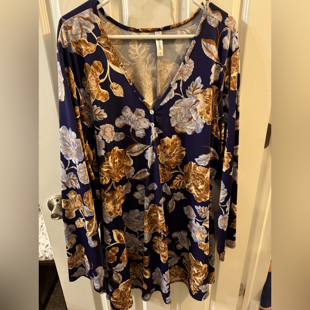 Very soft and flowy top